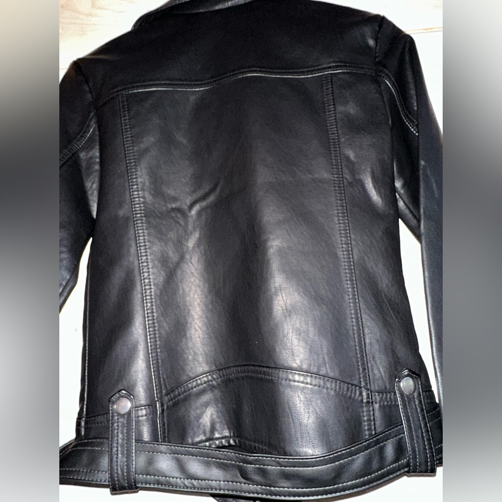 Topshop black faux leather moto jacket - Picture 10 of 10